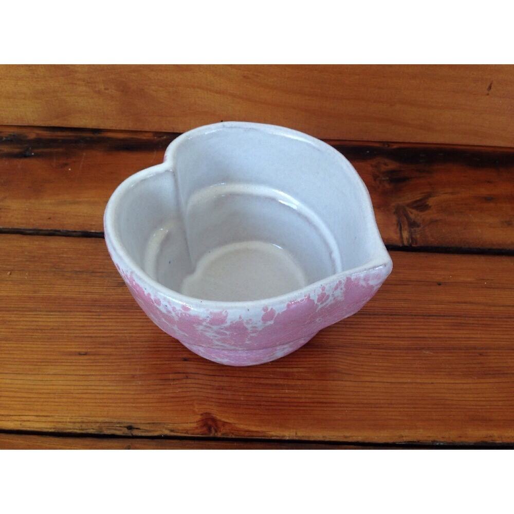 Bennington Potters Vermont Redware Pottery Agate Pink Heart Baker Bowl Planter